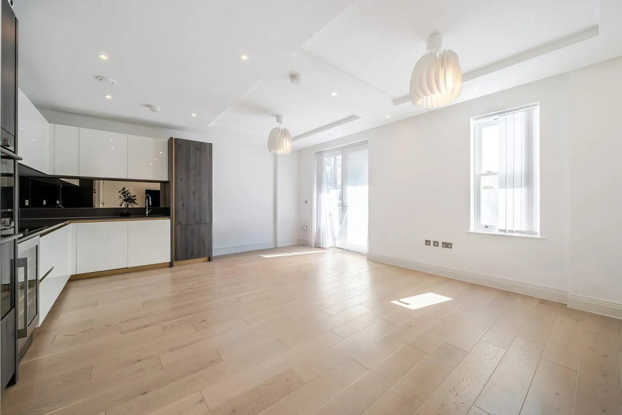 Atkinson Close, Wimbledon, SW20, photo 13