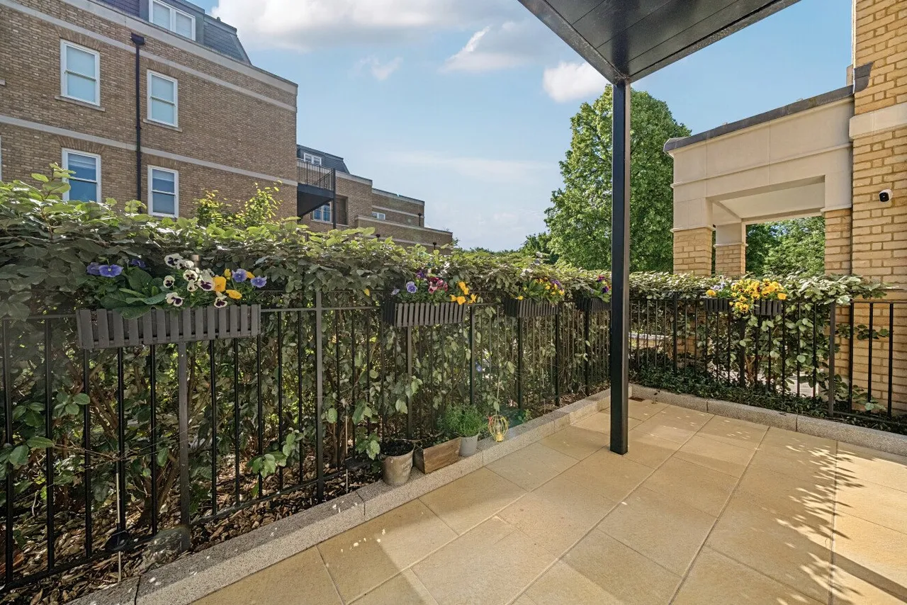 Atkinson Close, Wimbledon, SW20, photo 5