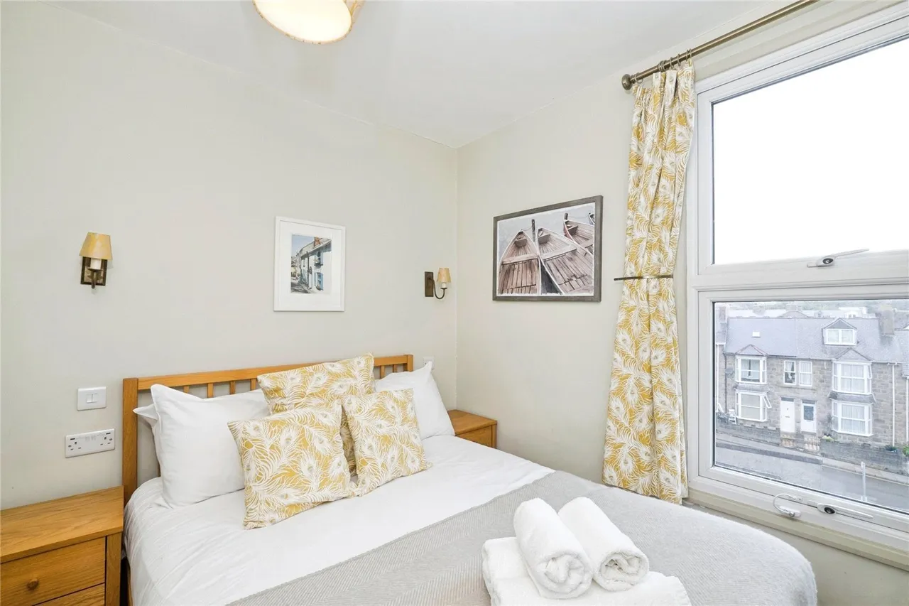 Trenwith Place, St. Ives, TR26, photo 18