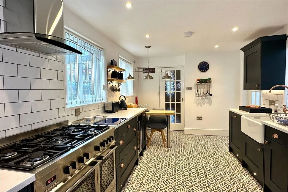 Peaslands Road, Sidmouth, Devon, EX10, photo 3