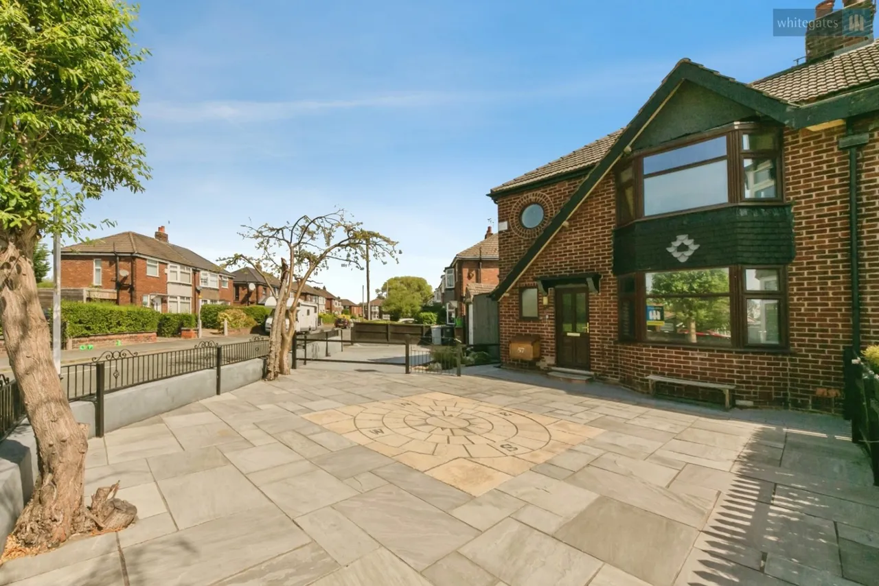Flixton Drive, Crewe, CW2, photo 13