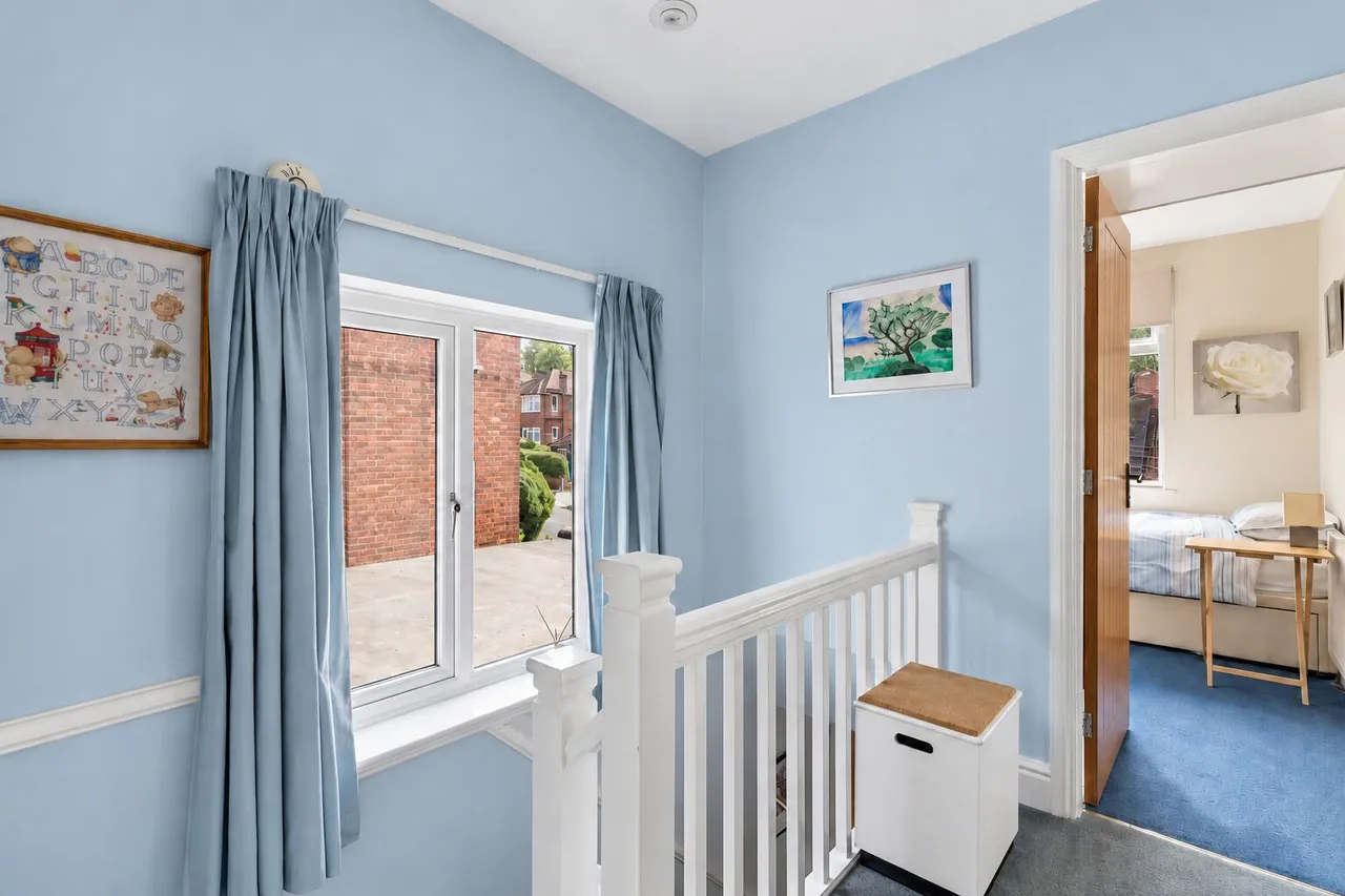 Westover Road, High Wycombe, HP13, photo 17