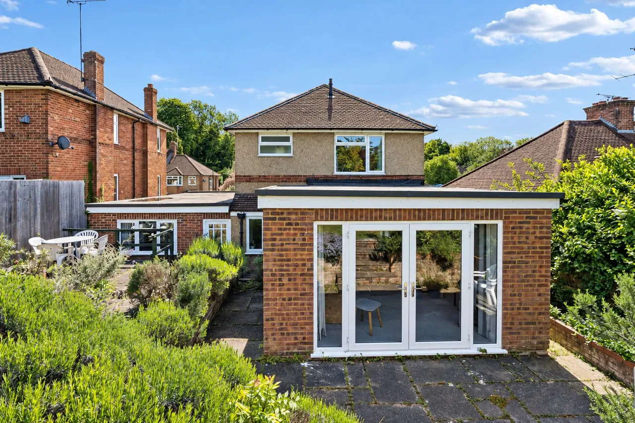 Westover Road, High Wycombe, HP13, photo 21