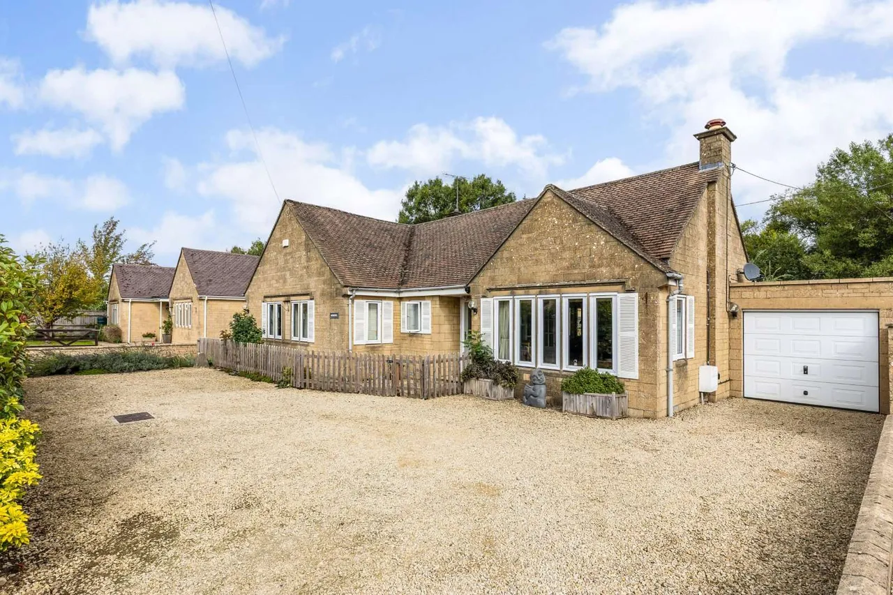 Rissington Road, Bourton-on-the-Water, GL54, photo 17
