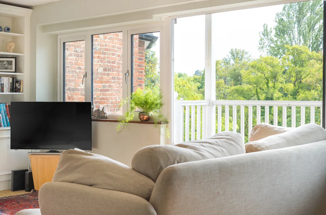 Quarry Street, Guildford, GU1, photo 3