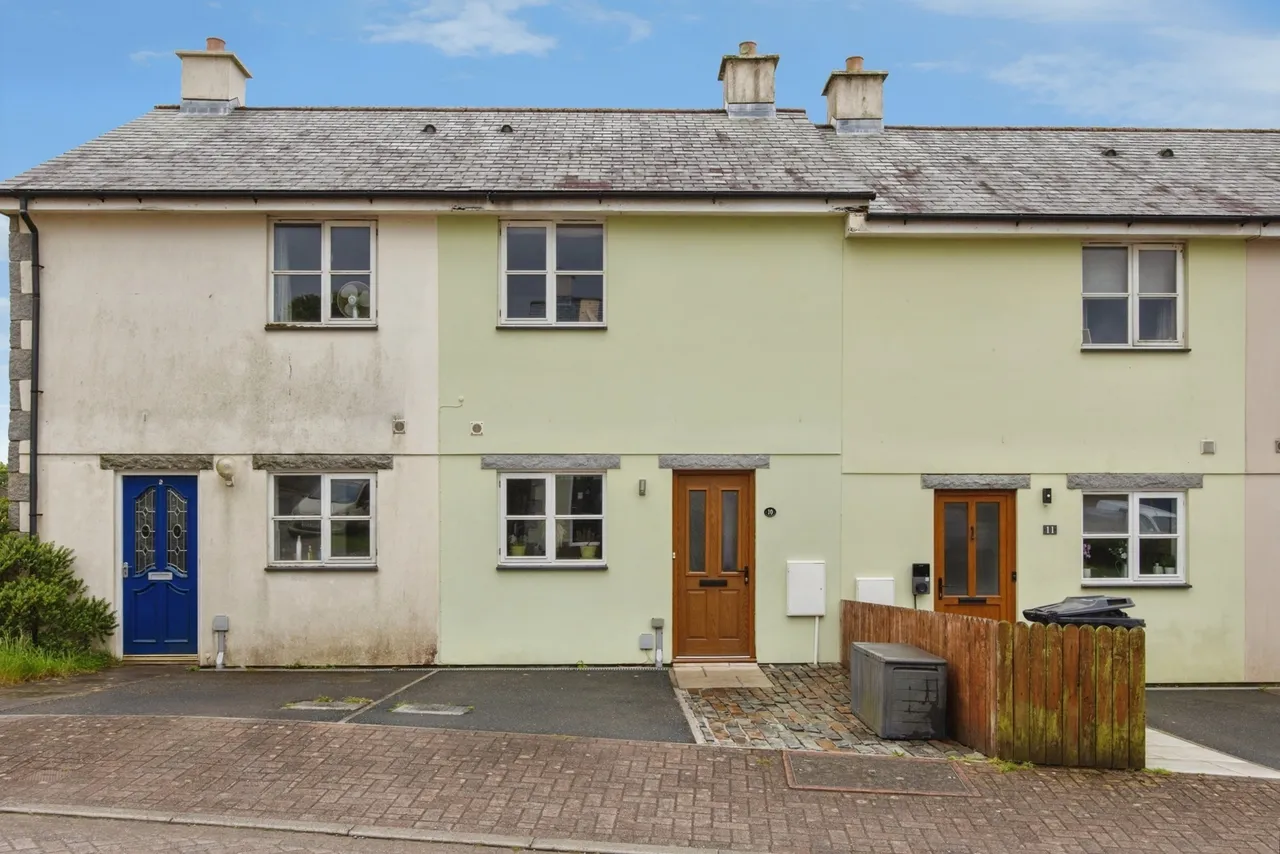 2 bed house for sale, Hendra Close, Darite, PL14