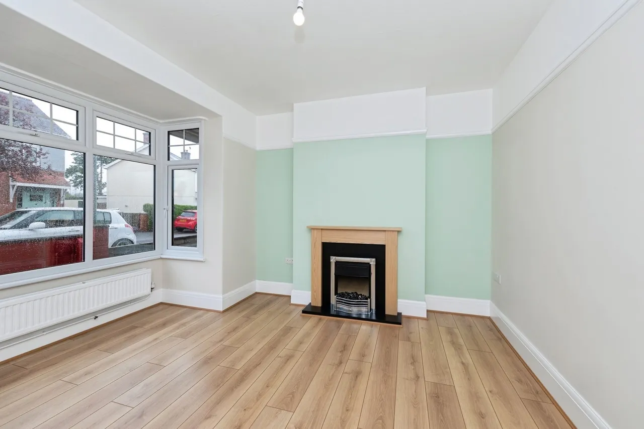 Myrddin Crescent, Carmarthen, SA31, photo 7