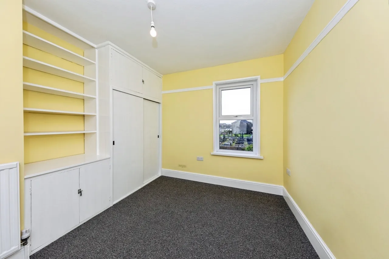 Myrddin Crescent, Carmarthen, SA31, photo 19