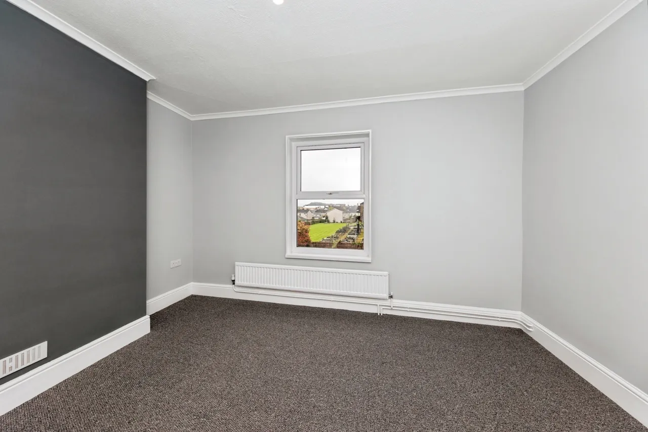 Myrddin Crescent, Carmarthen, SA31, photo 18