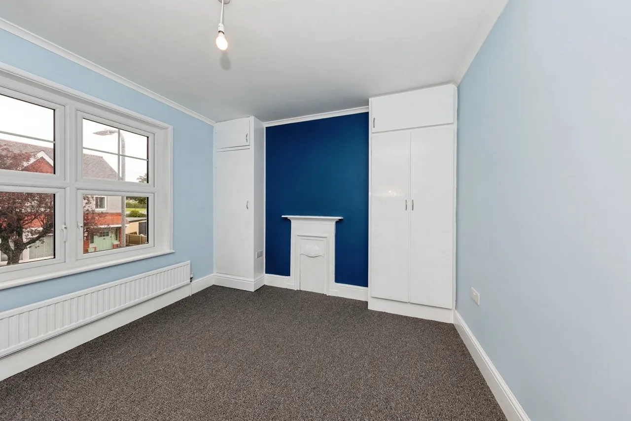 Myrddin Crescent, Carmarthen, SA31, photo 15