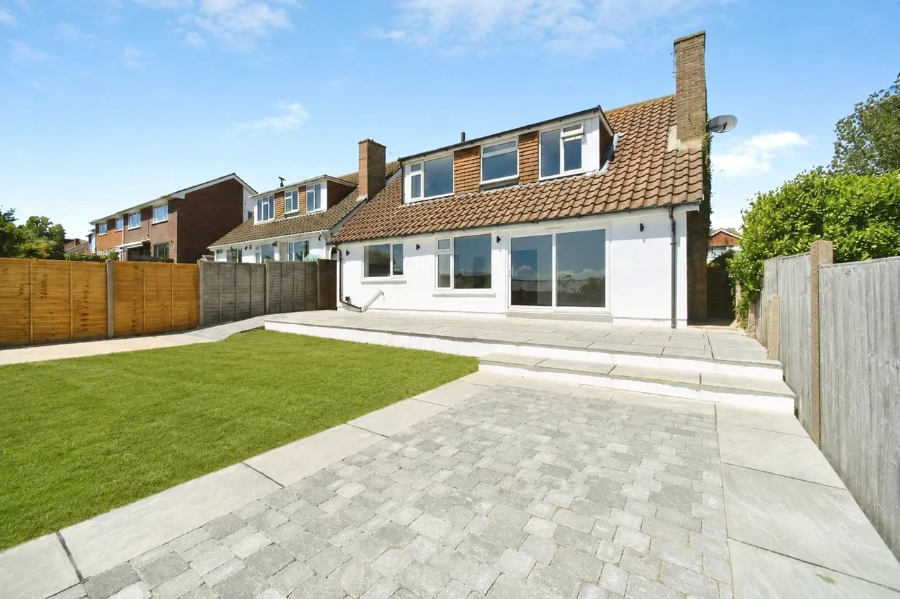 Lustrells Crescent, Saltdean, BN2, photo 4