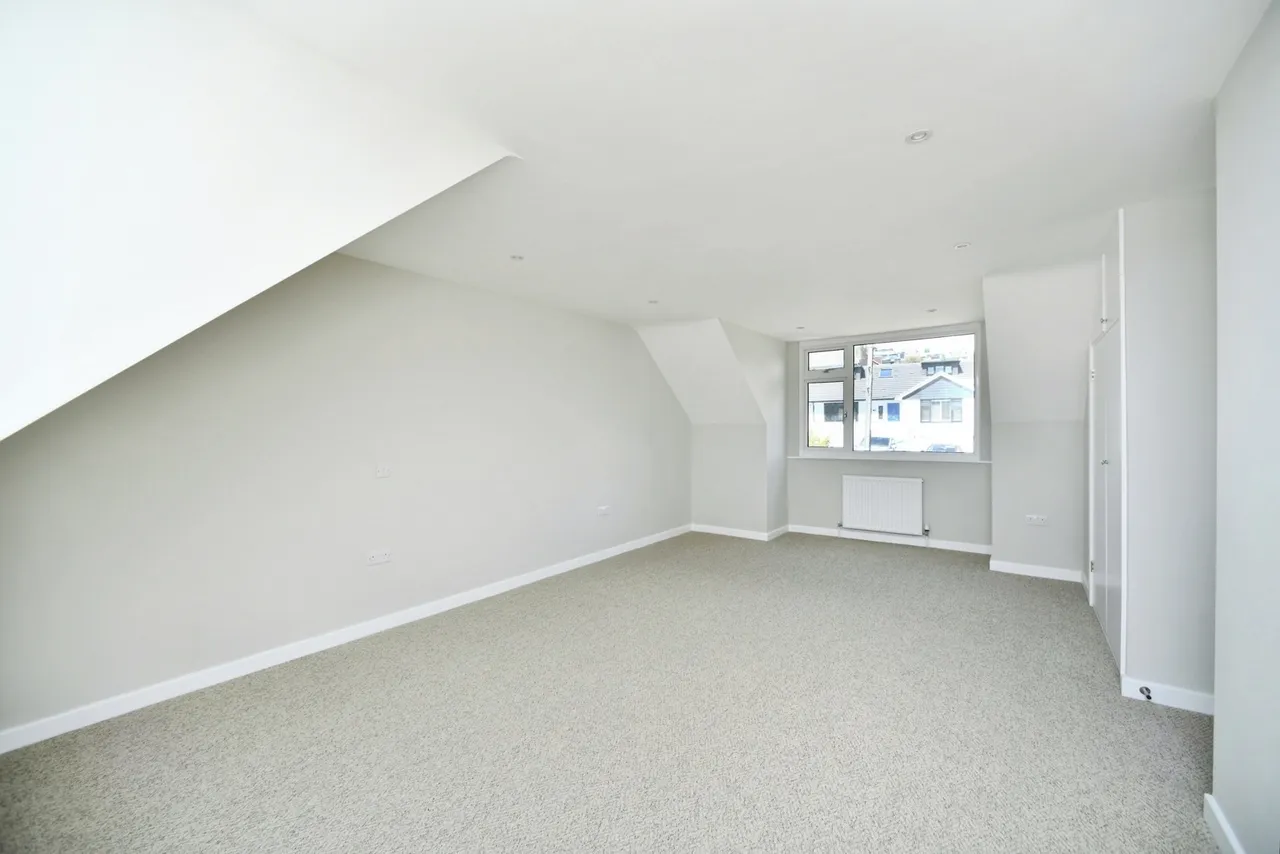 Lustrells Crescent, Saltdean, BN2, photo 14
