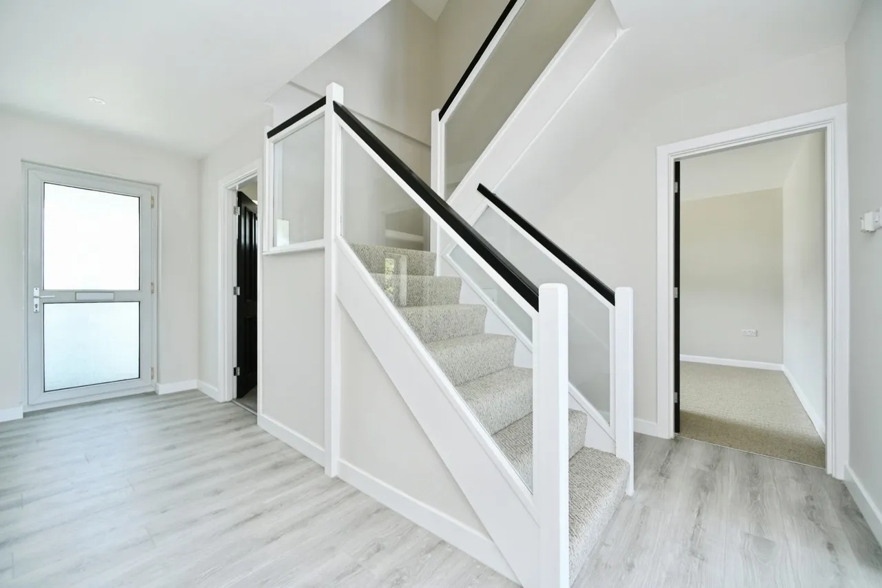 Lustrells Crescent, Saltdean, BN2, photo 17
