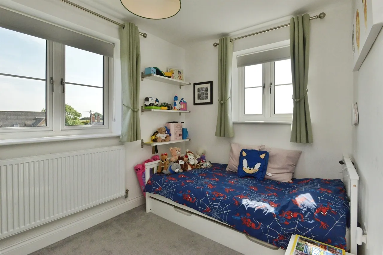 Keeves Avenue, Hanslope, MK19, photo 18