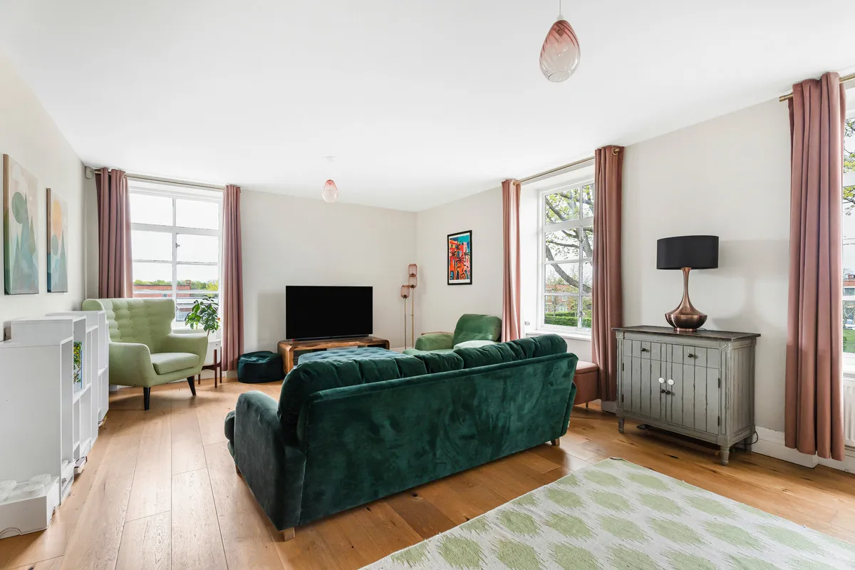 Orchard Square, Caversfield, photo 10