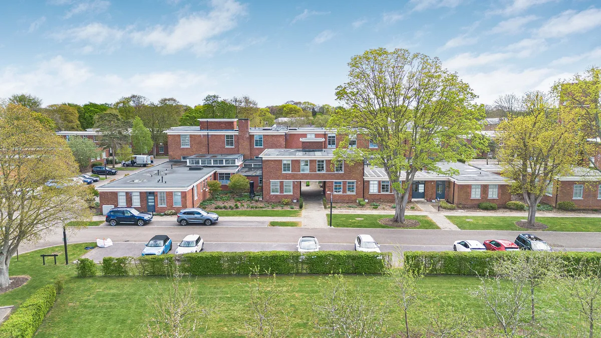 Orchard Square, Caversfield, photo 14