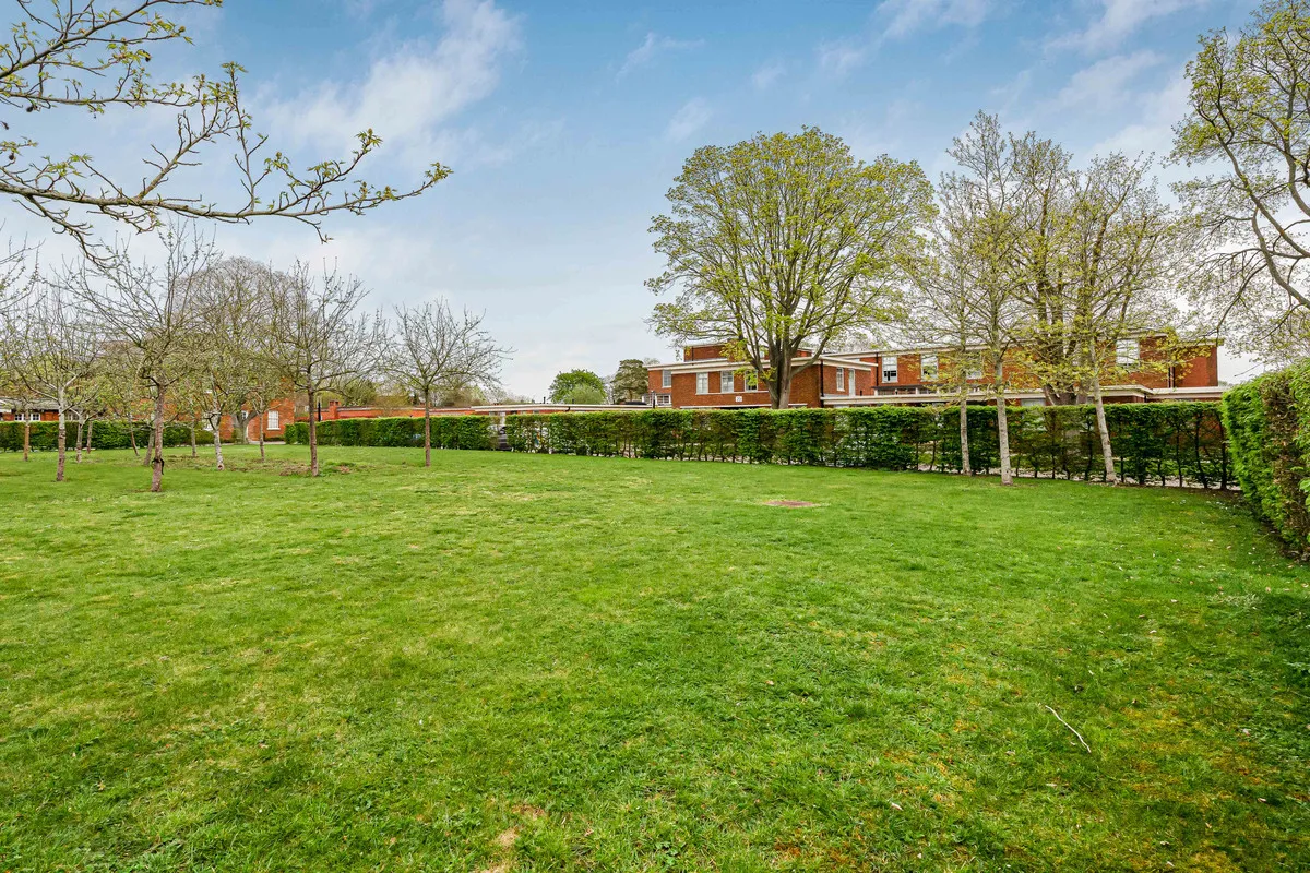 Orchard Square, Caversfield, photo 21