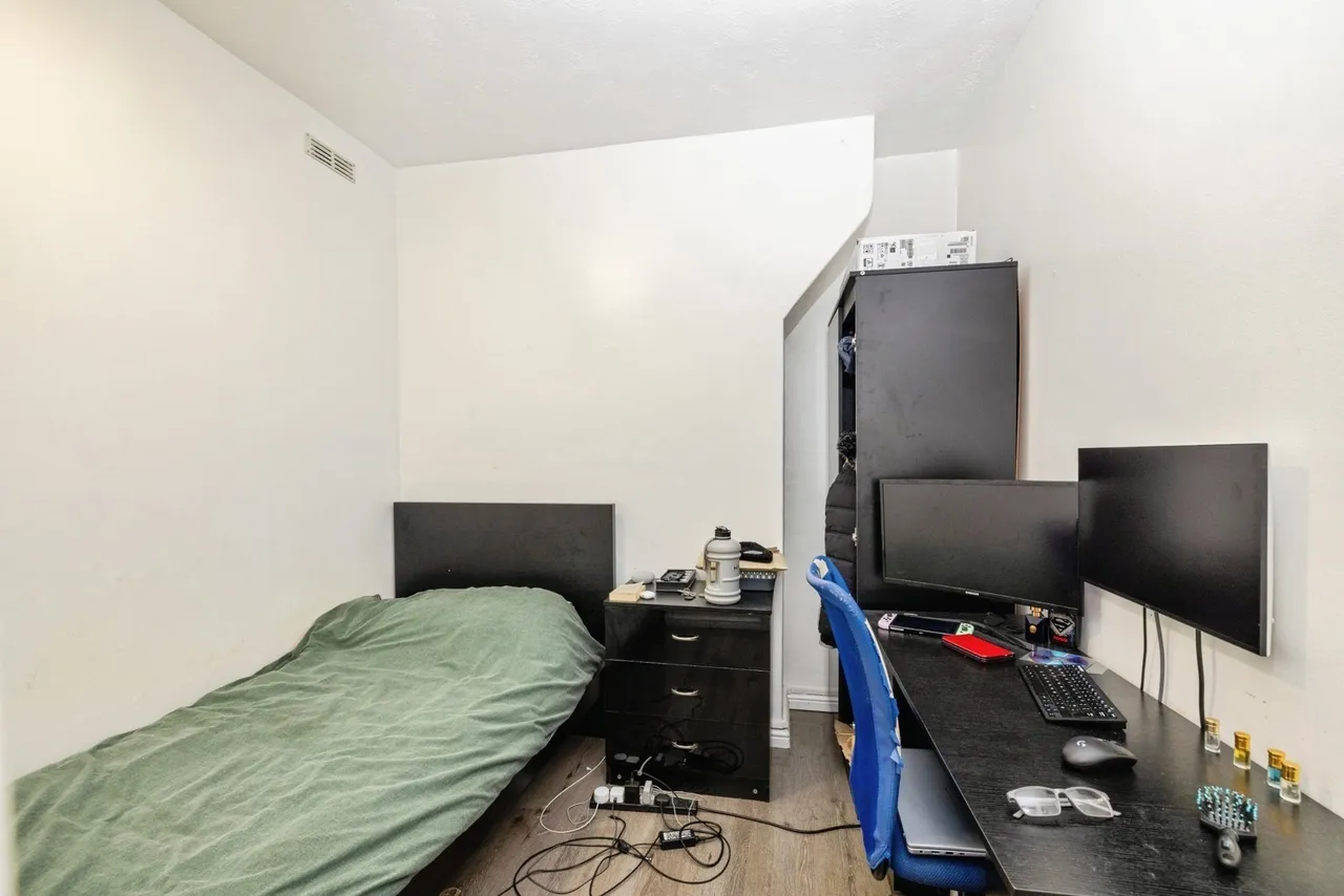 Gill Street, London, E14, photo 18