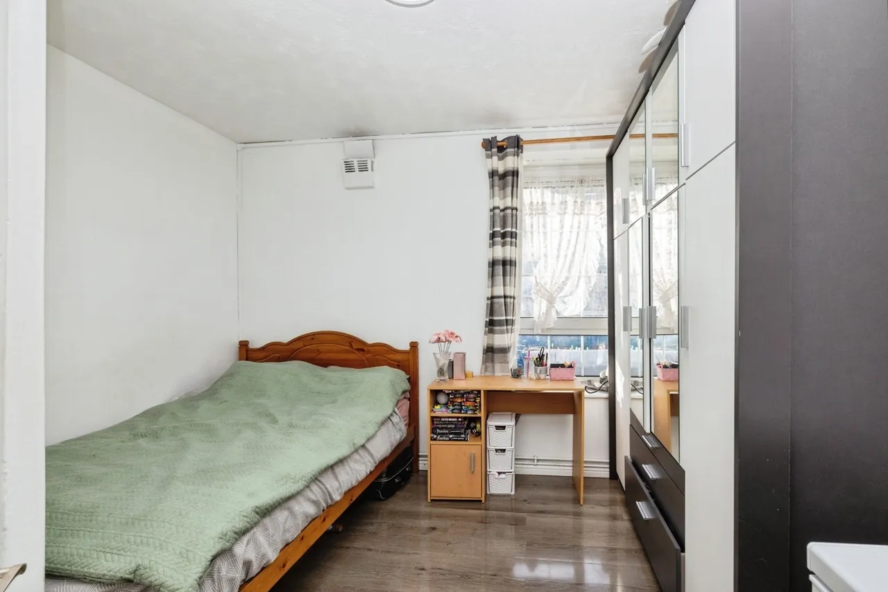 Gill Street, London, E14, photo 8