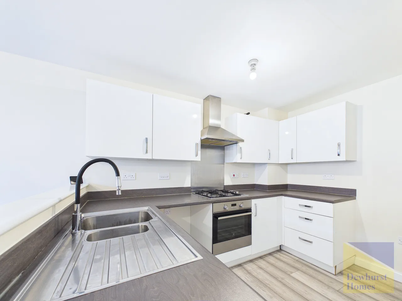 Mustang Close, Warton, Lancashire, PR4 1AG, photo 2