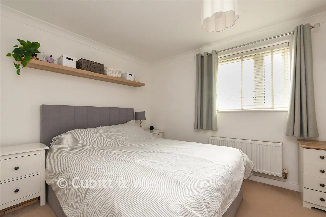 The Cedars, Reigate, RH2, photo 4