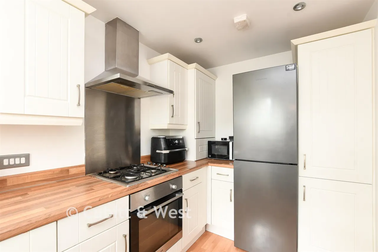 The Cedars, Reigate, RH2, photo 10