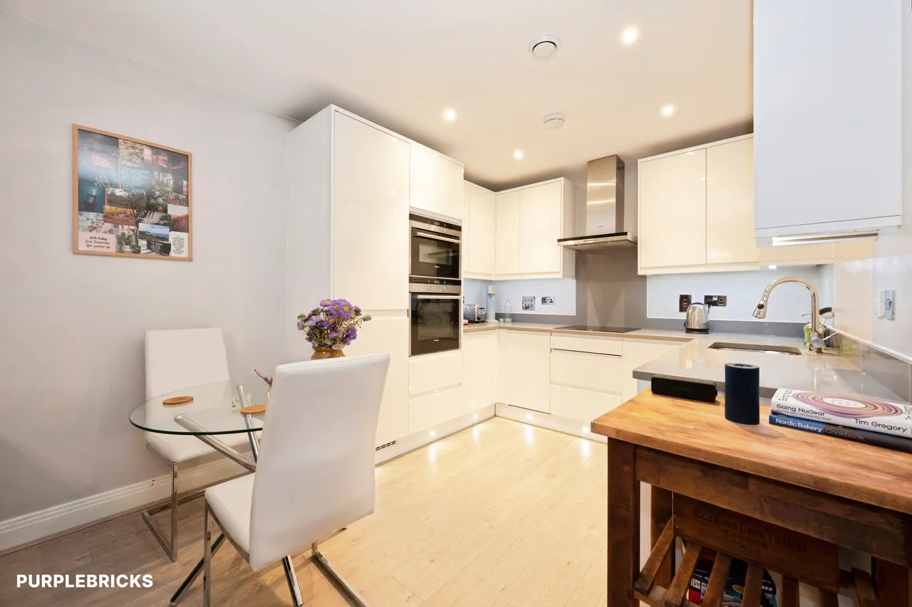 Wadham Mews, Mortlake, SW14, photo 5