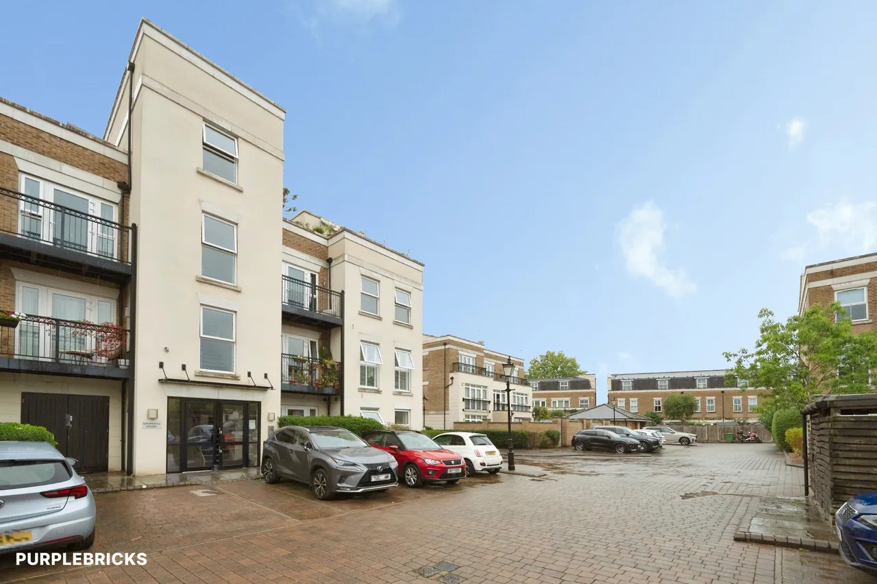 1 bed flat for sale, Wadham Mews, Mortlake, SW14