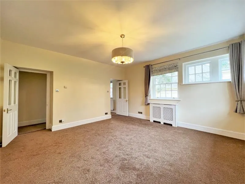 Maybury Knowle, Woking, GU22, photo 9