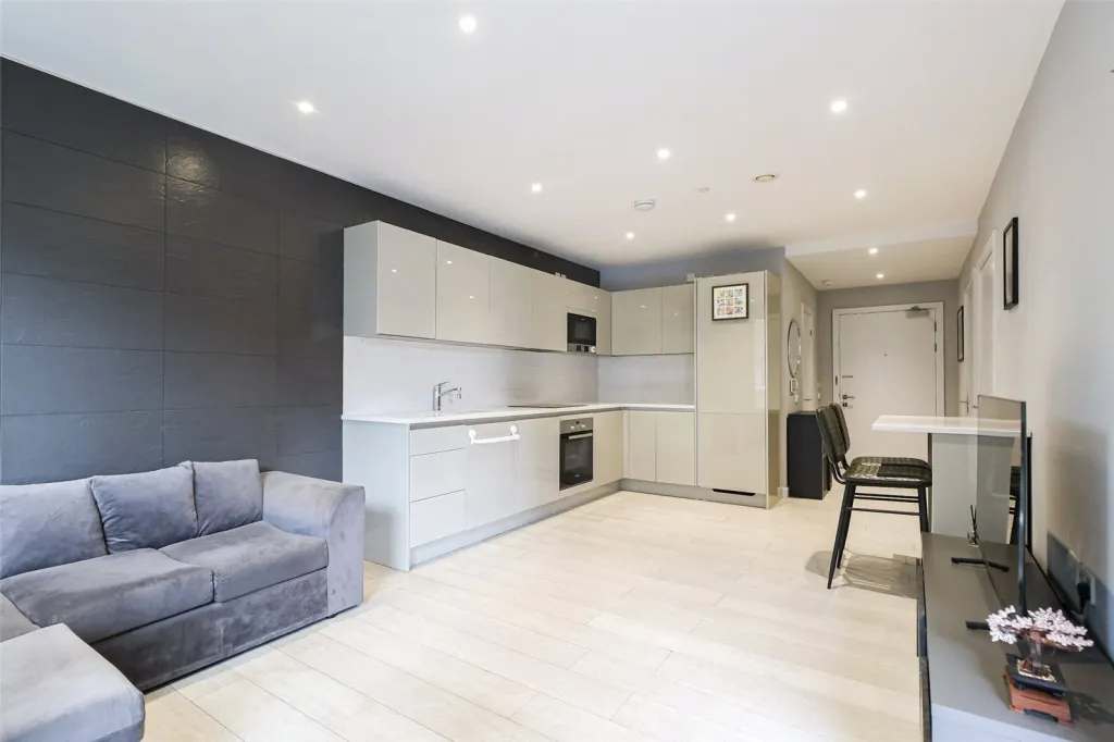 Sayer Street, Walworth, SE17, photo 3