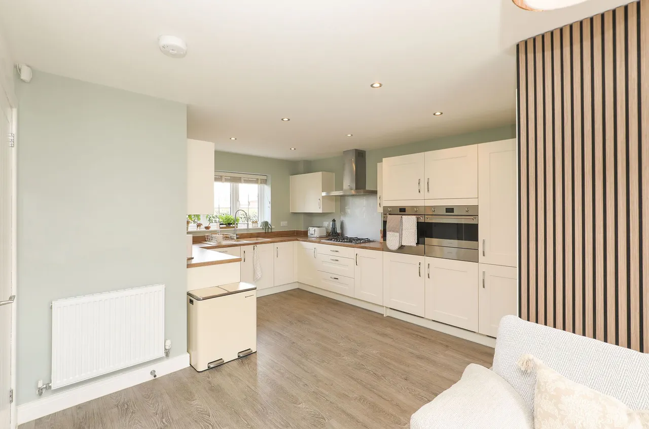 Eskdale Close, Chesterfield, S41, photo 2