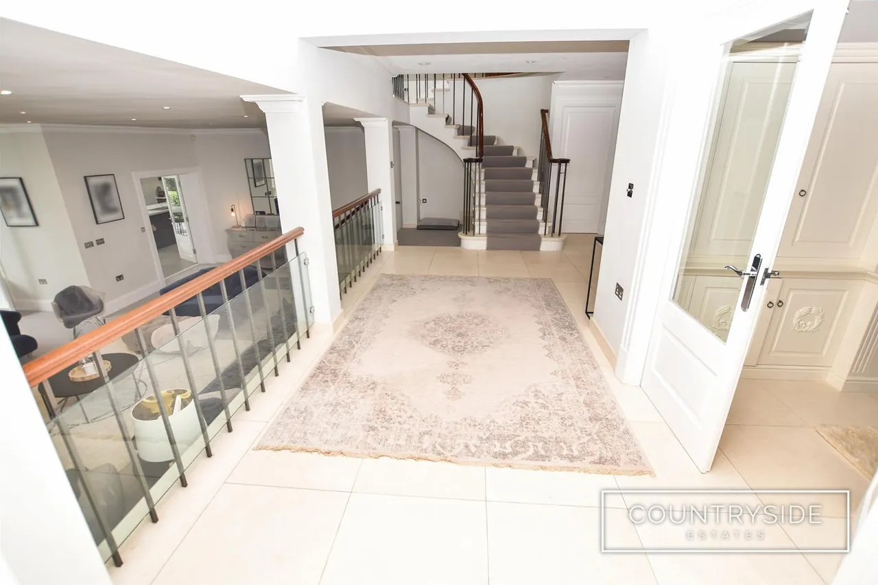 Vicarage Hill, Benfleet, photo 6