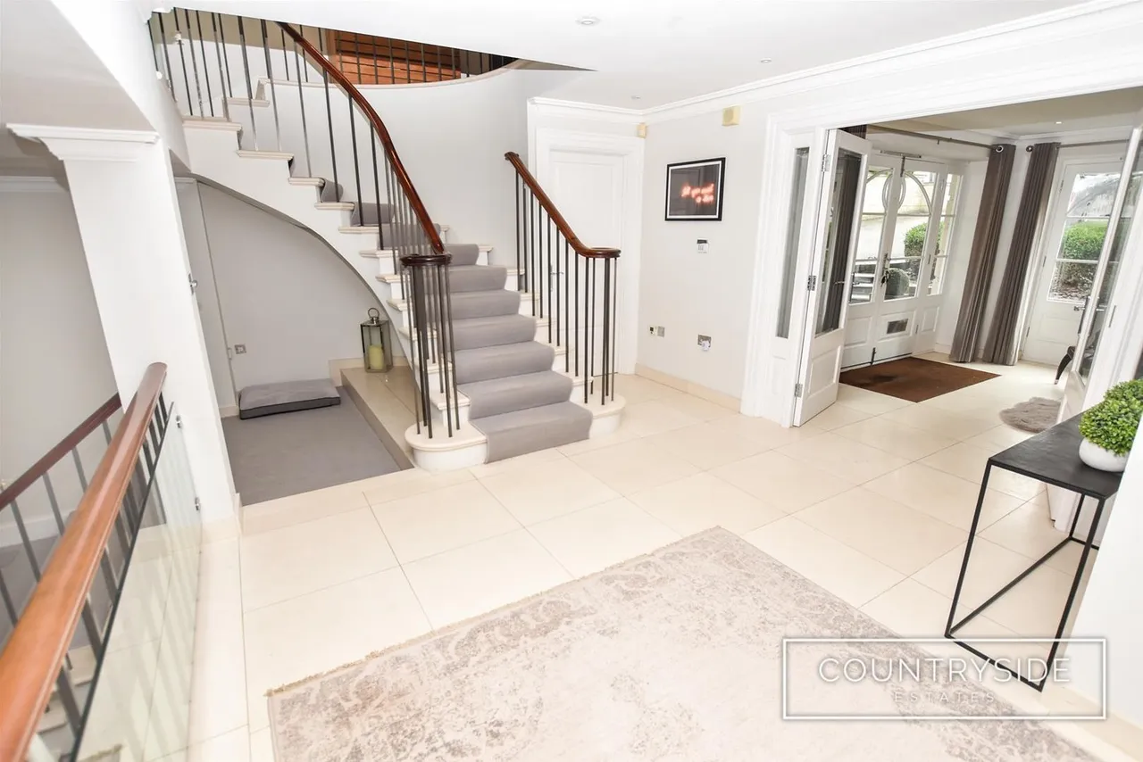 Vicarage Hill, Benfleet, photo 7