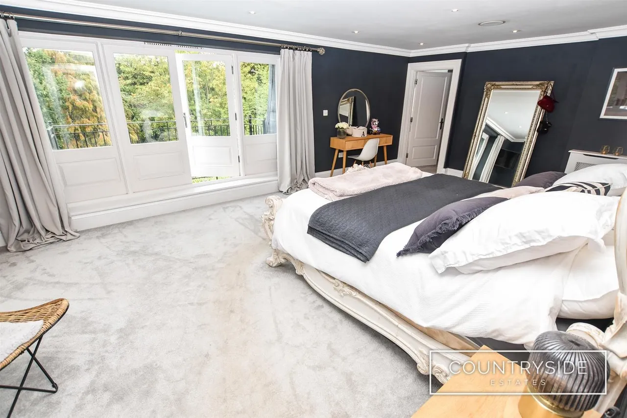 Vicarage Hill, Benfleet, photo 16