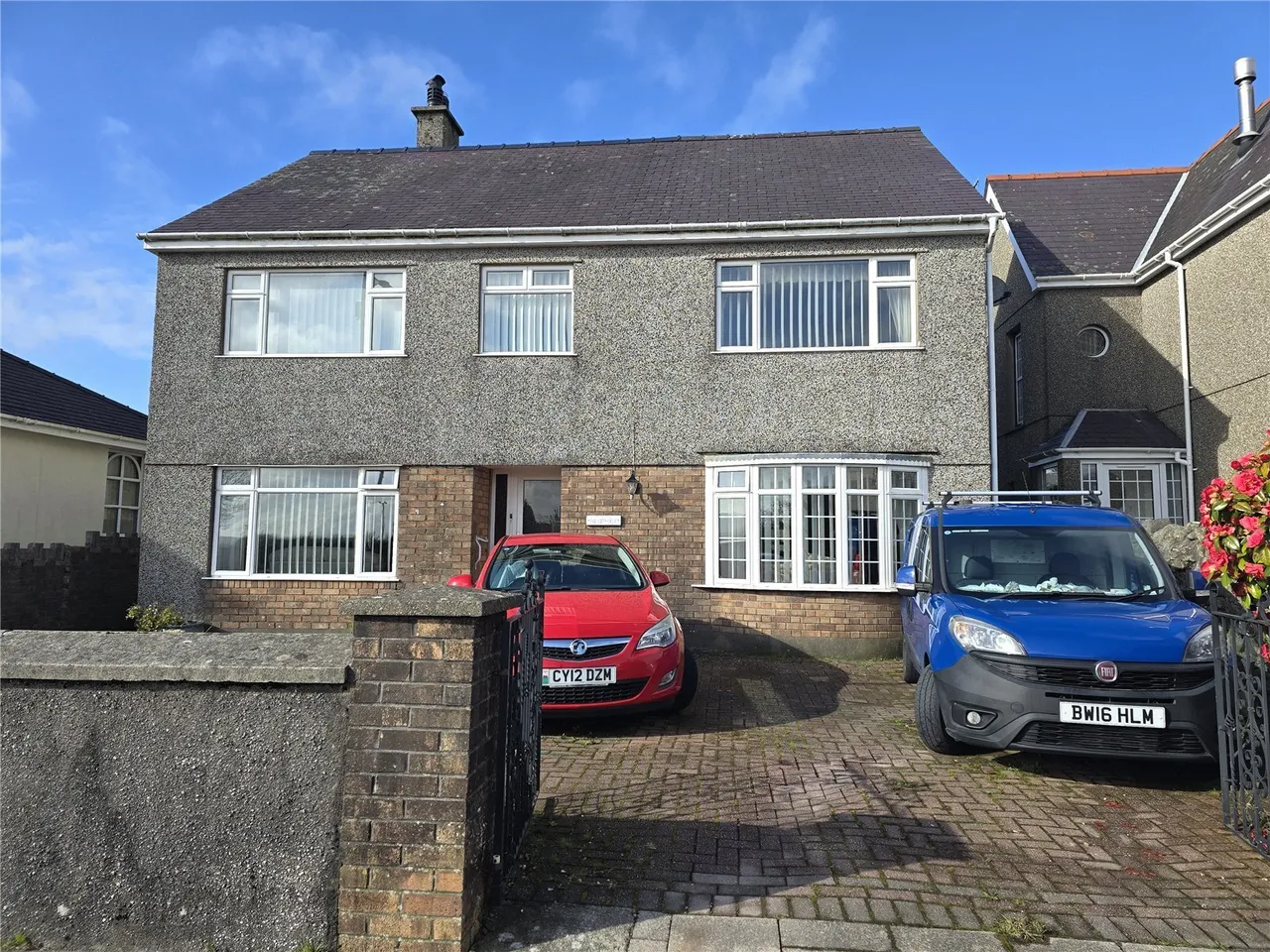 4 bed house for sale, Victoria Road, Penygroes, LL54