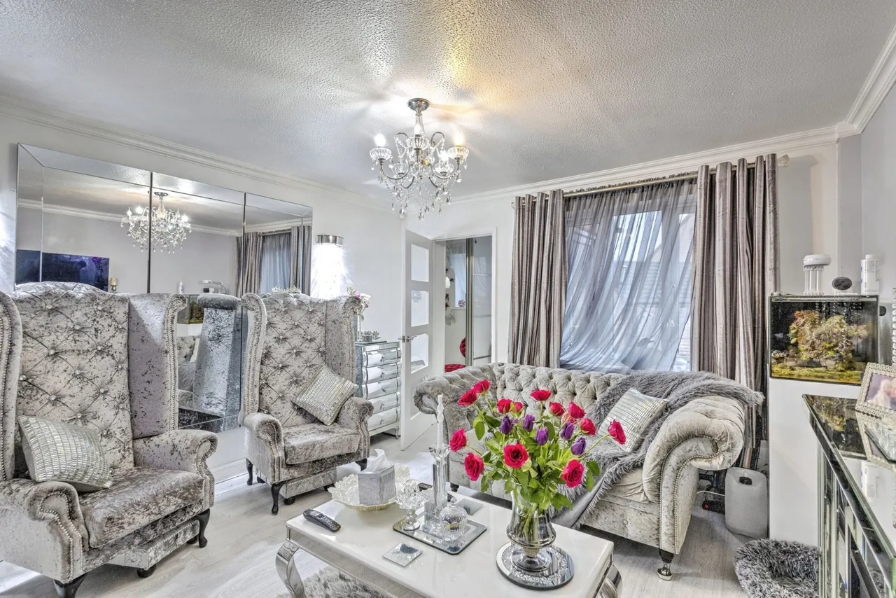 Watermeadow Drive, Northampton, Northamptonshire, NN3, photo 3