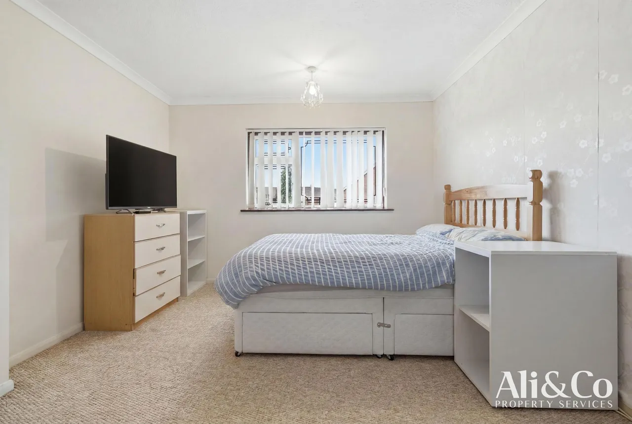 Sabina Road, Grays, Essex, RM16 4PN, photo 12