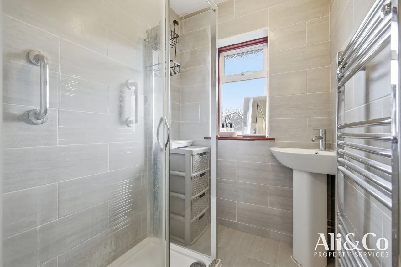 Sabina Road, Grays, Essex, RM16 4PN, photo 6