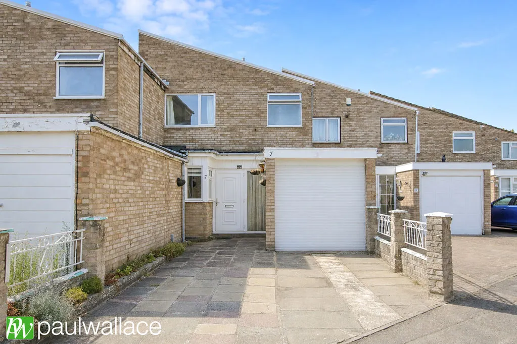 3 bed house for sale, Fern Close, Broxbourne, EN10