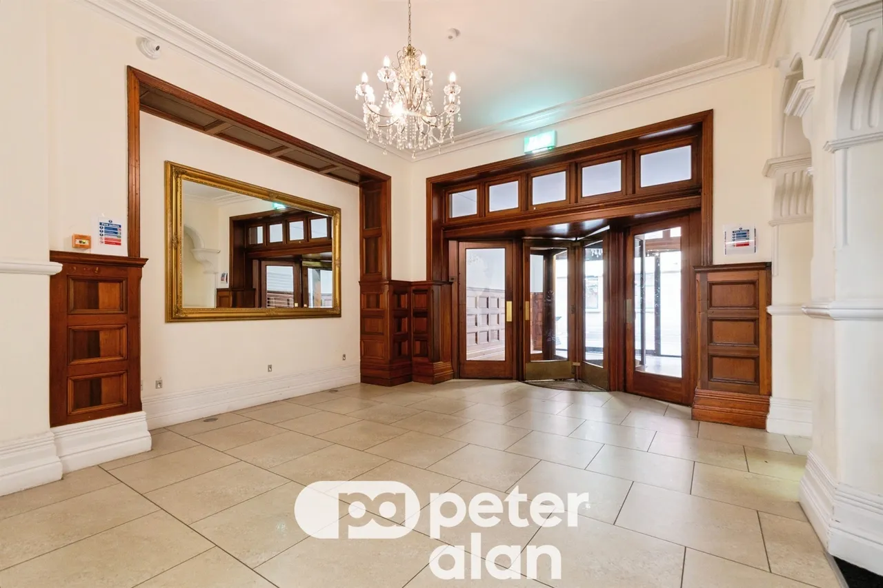 High Street, Newport, NP20, photo 13