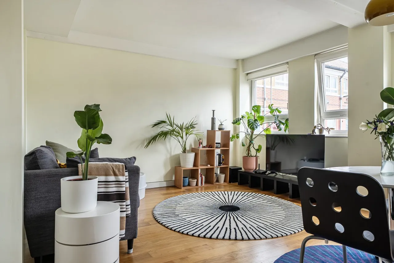 Meakin Estate, London, SE1, photo 8