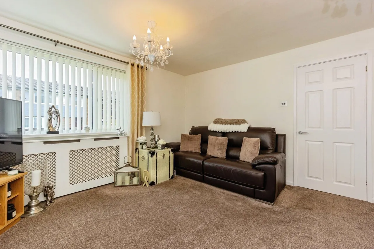 Birkworth Court, Stockport, SK2, photo 3