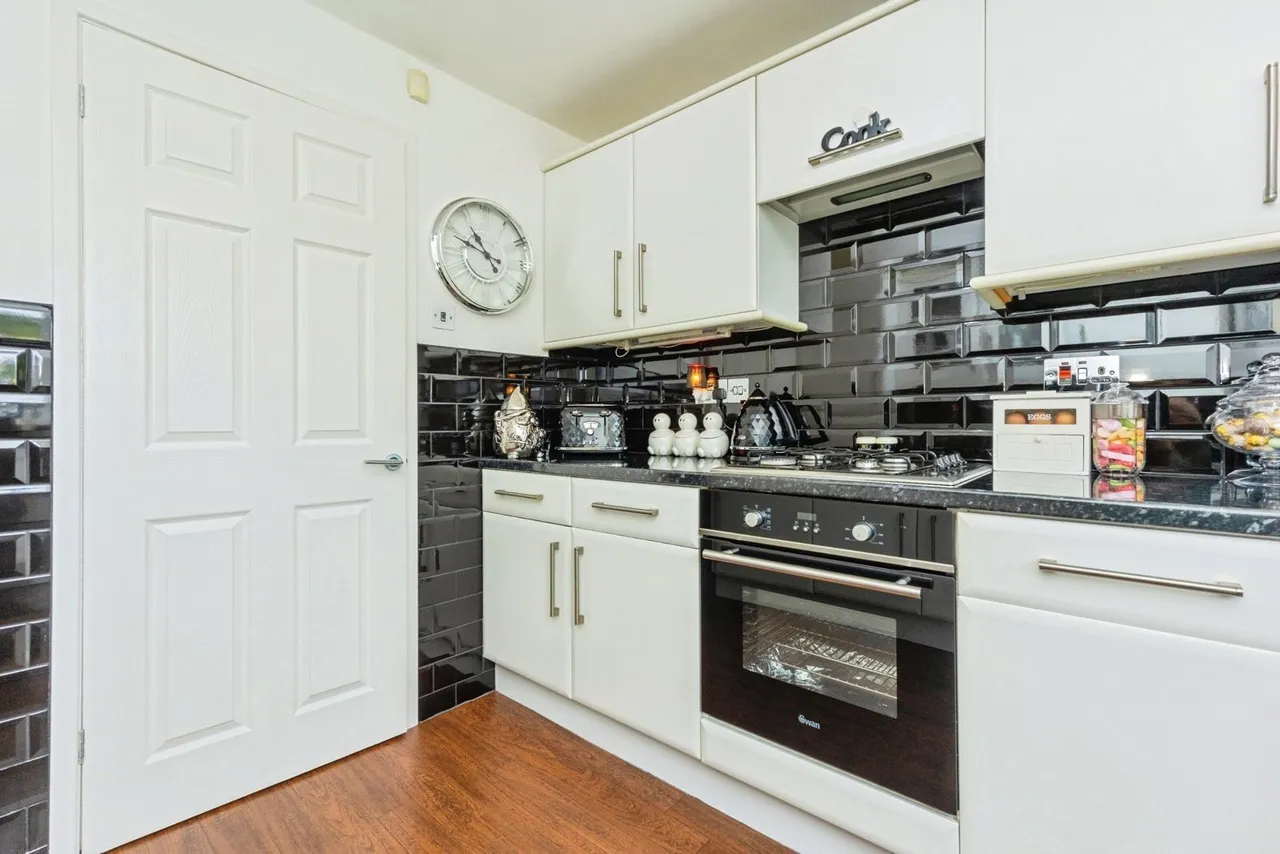 Birkworth Court, Stockport, SK2, photo 5