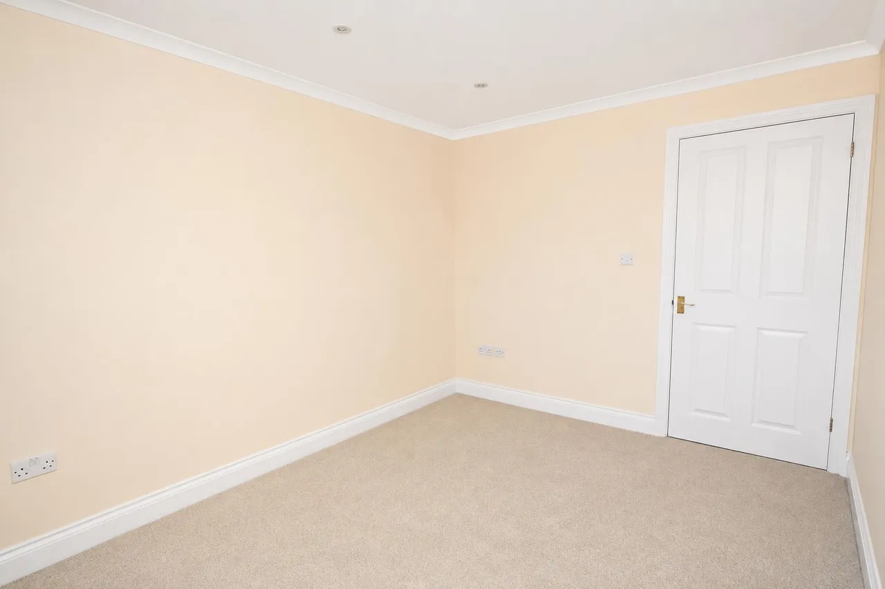 Flaxfield Road, Basingstoke, photo 7