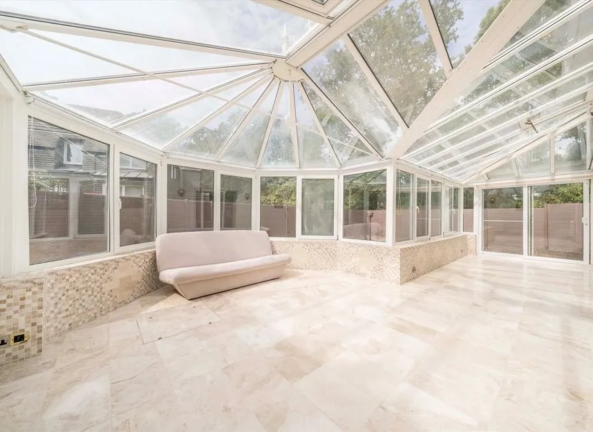 Auriol Close, Worcester Park, KT4, photo 8