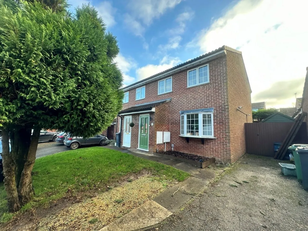 3 bed house to rent — Brighton Hill