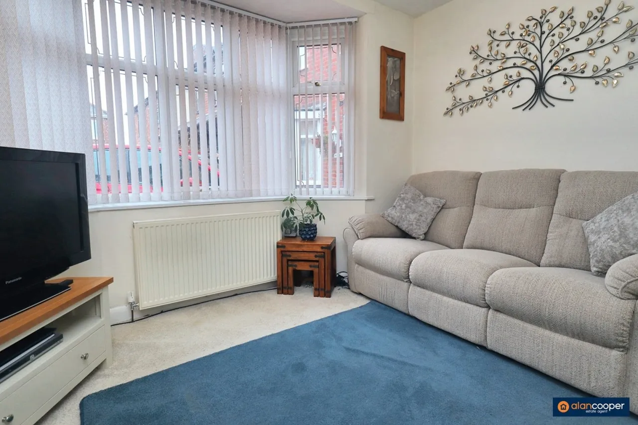 Olton Place, Nuneaton, CV11, photo 3