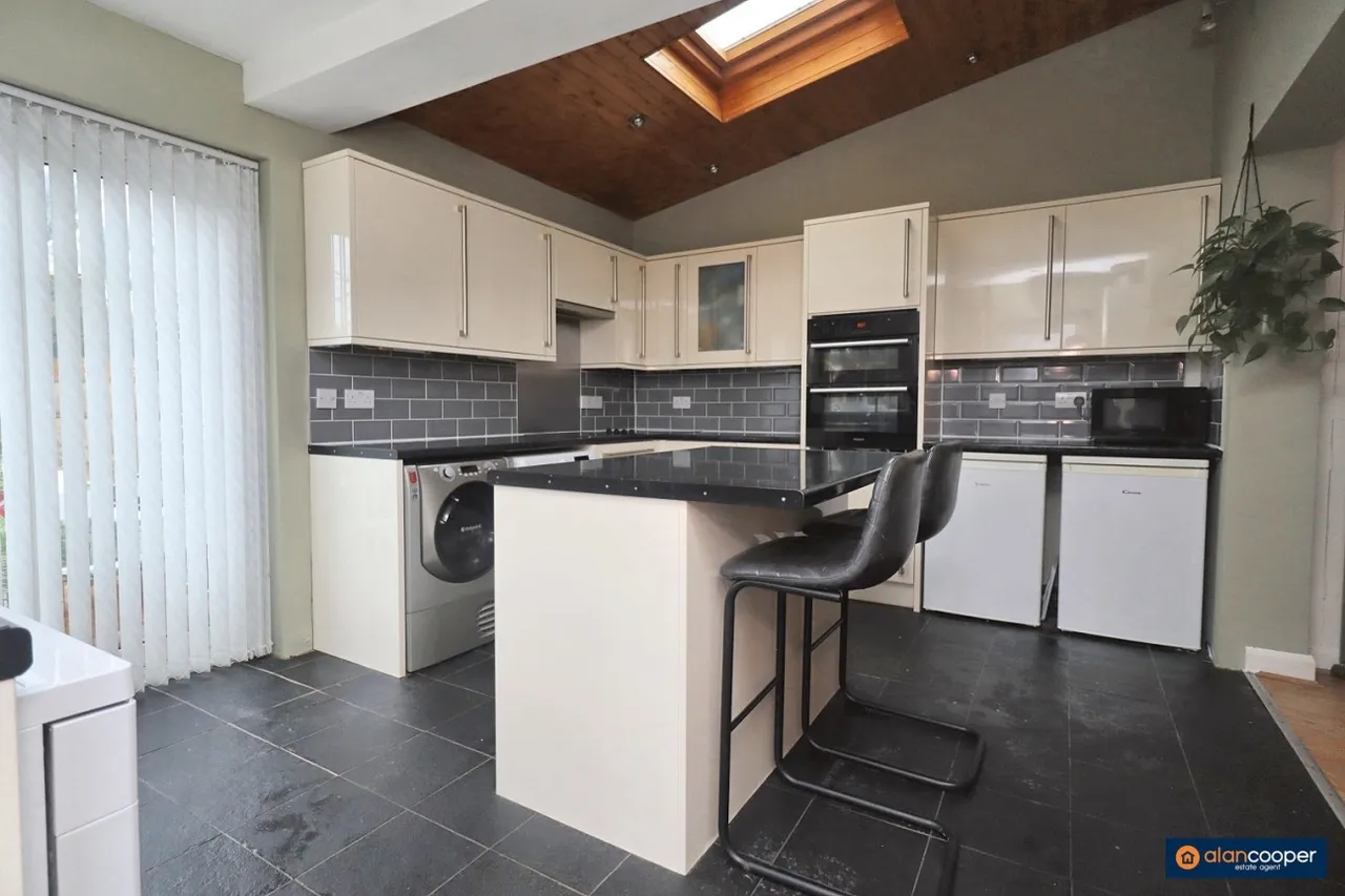 Olton Place, Nuneaton, CV11, photo 8