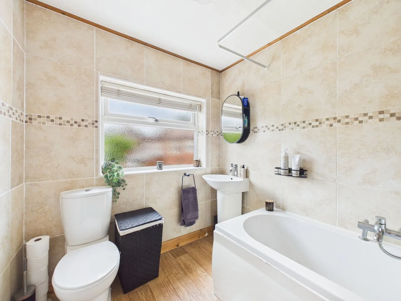 Springbank Road, Gildersome, LS27, photo 13