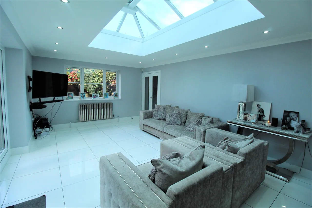 Hedingham Road, Grays, Essex, RM16 6BH, photo 3